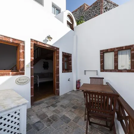 Ξενοδοχείο με διαμερίσματα Smaro Φηροστεφάνι