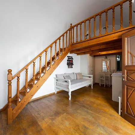 Smaro Ξενοδοχείο με διαμερίσματα 4*