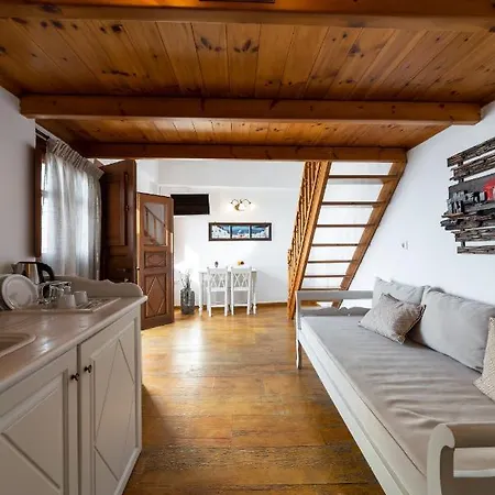 Ξενοδοχείο με διαμερίσματα Smaro Φηροστεφάνι