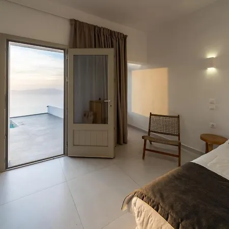 Smaro Appart hôtel 3*
