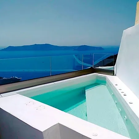 Smaro Apartmanhotel