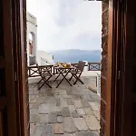 Smaro 4* Firostefani