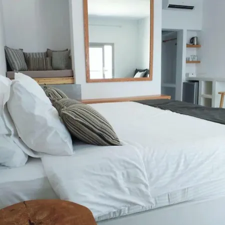 Smaro פירוסטפני