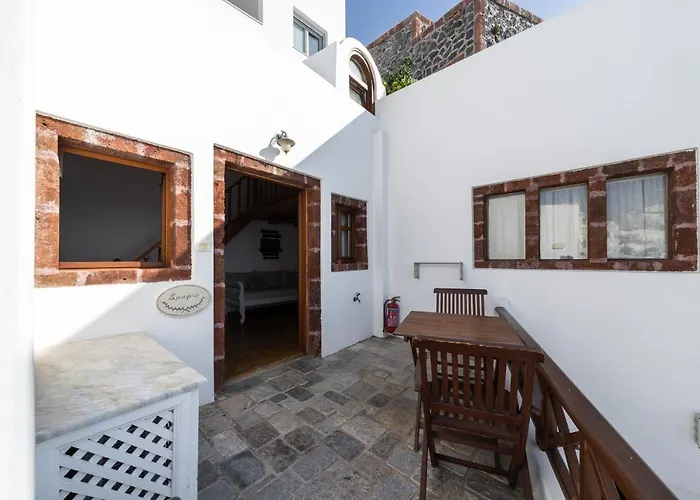 Aparthotel Smaro Firostefani